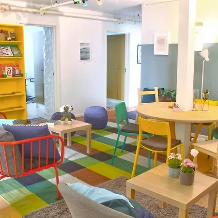 Private Affordable Single Next To Fish Market