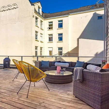 Private Affordable Single Next To Fish Market * 베르겐